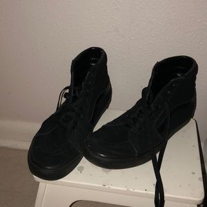 suede high top black vans, barely been worn